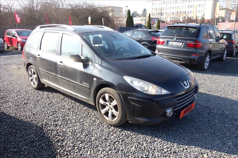 Peugeot 307 1,6 HDi 80KW, SW, PANORAMA. - fotka 1 z 4