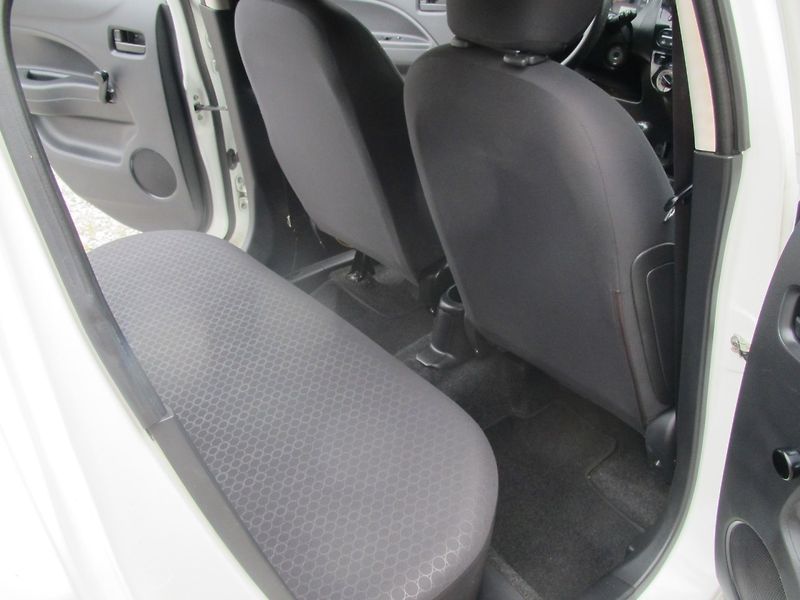 Mitsubishi Space Star 1.0 LPG - fotka 12 z 17