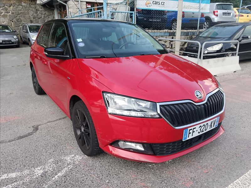 Škoda Fabia 1,0 TSi Business  Clever - fotka 16 z 21