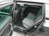 Volkswagen Passat Variant 2,0TSi 140kW R LINE automat - náhled 14