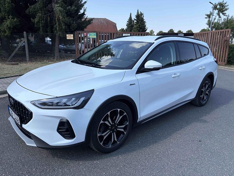 Ford Focus 1.0 HYBRID AUTOMAT  Active X  - fotka 1 z 13