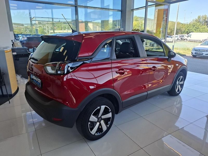 Opel Crossland 1.2T 81KW 2023 - fotka 3 z 12