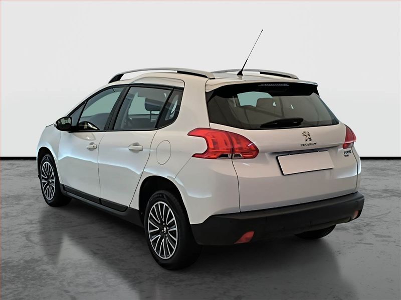 Peugeot 2008 (2016) 1.2 PureTech, Tempomat - fotka 4 z 13