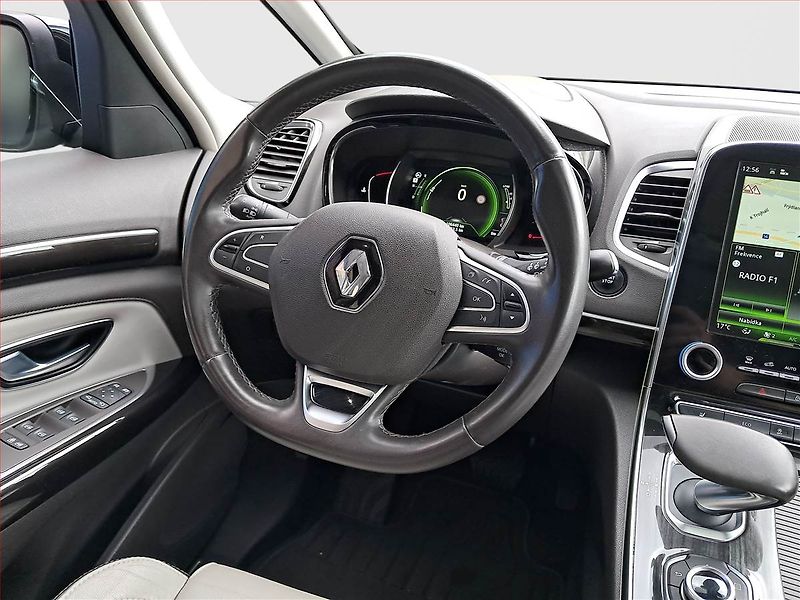 Renault Espace (2017) 1.6 dCi, Automat, 7 míst, Kůže - fotka 19 z 23