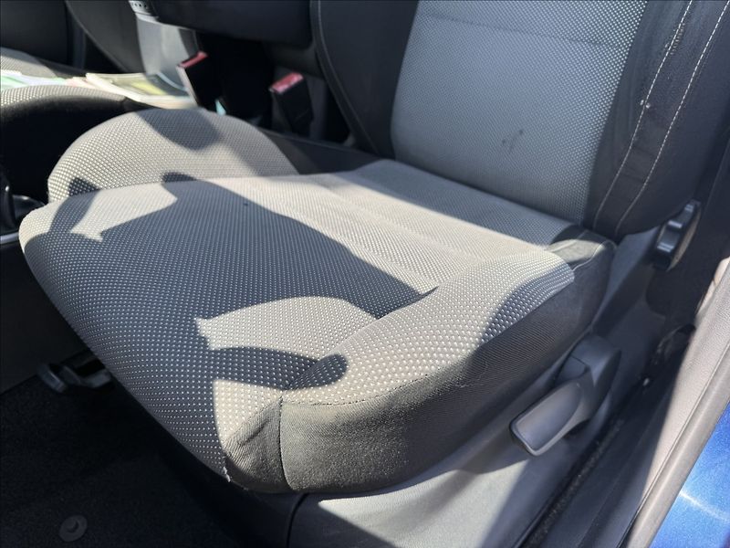 Škoda Fabia 1,4 i 16v Klima, po STK - fotka 19 z 28