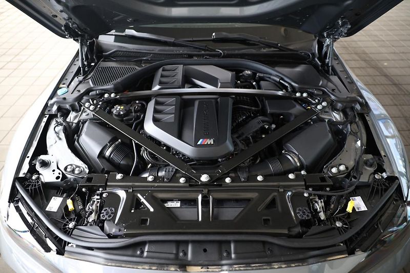 BMW M3 Competition xDrive Sedan - fotka 9 z 19