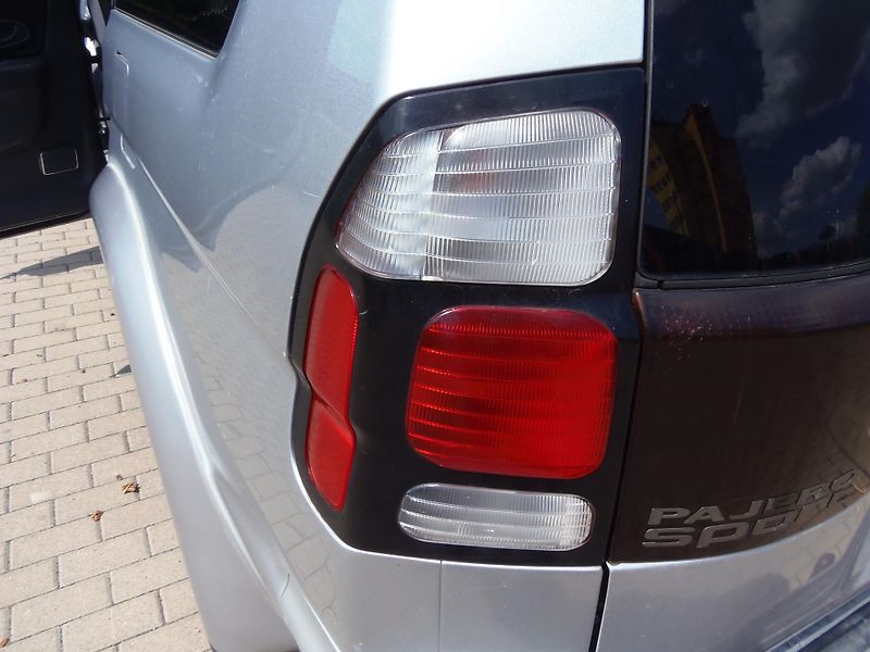 Mitsubishi Pajero Sport 2.5 TD 4x4 Facelift tažné 2.8t - fotka 18 z 23