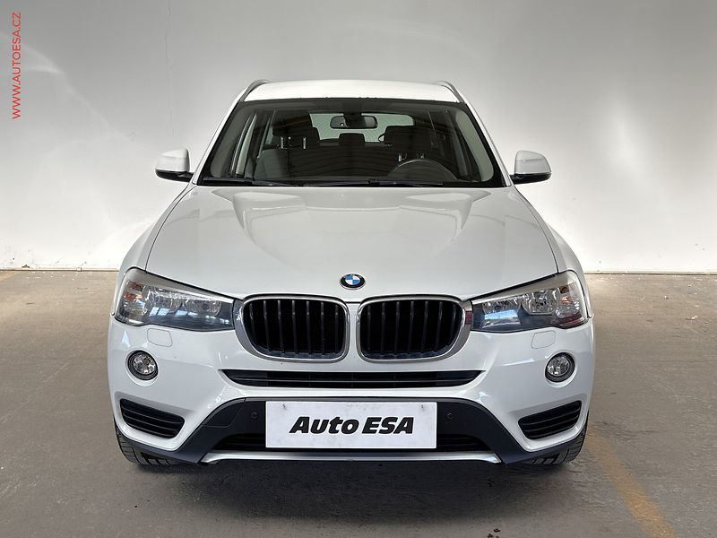 BMW X3 (2014) 2.0d xD, ČR, AT - fotka 2 z 17
