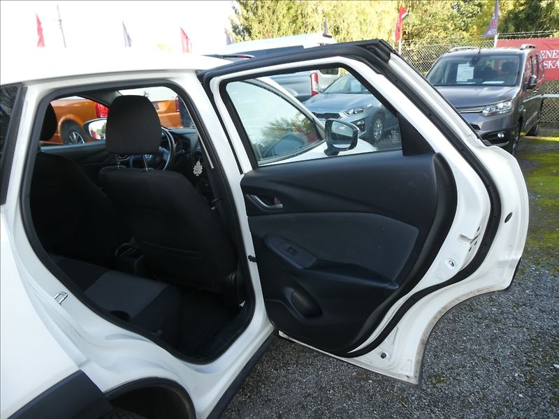 Mazda CX-3 2,0 Skyactiv-G120 Revolution - fotka 23 z 37