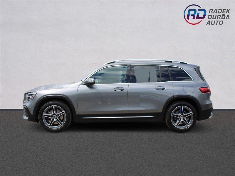 Mercedes-Benz GLB 2,0 220D  ČR,4MATIC,A/T,AMG - fotka 8 z 39