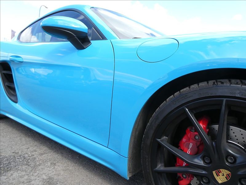 Porsche Cayman 2,5 S 257kW MIAMI BLUE, DPH - fotka 15 z 43