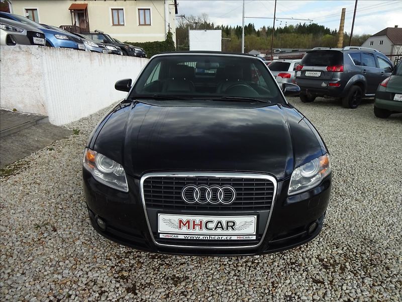 Audi A4 1,8 T CABRIO !AKČNÍ CENA! - fotka 4 z 51
