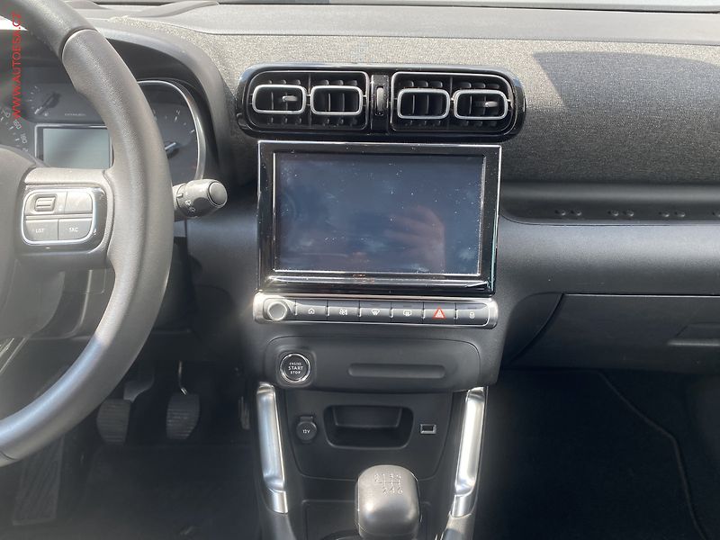 Citroën C3 Aircross (2024) 1.2PT, Shine, navi, kamera - fotka 12 z 18