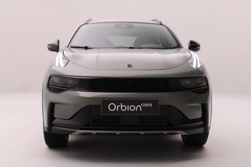Lynk & Co 01 (2025) MORE PHEV AUT CZ 1.maj - fotka 18 z 90