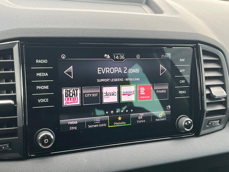 Škoda Karoq (2025) Drive 1,5TSI / 110kW M6F - fotka 18 z 29