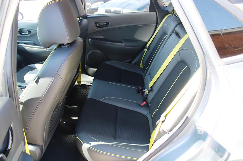 Hyundai Kona (2019) 1,0 T-GDI REZERVACE - fotka 10 z 18