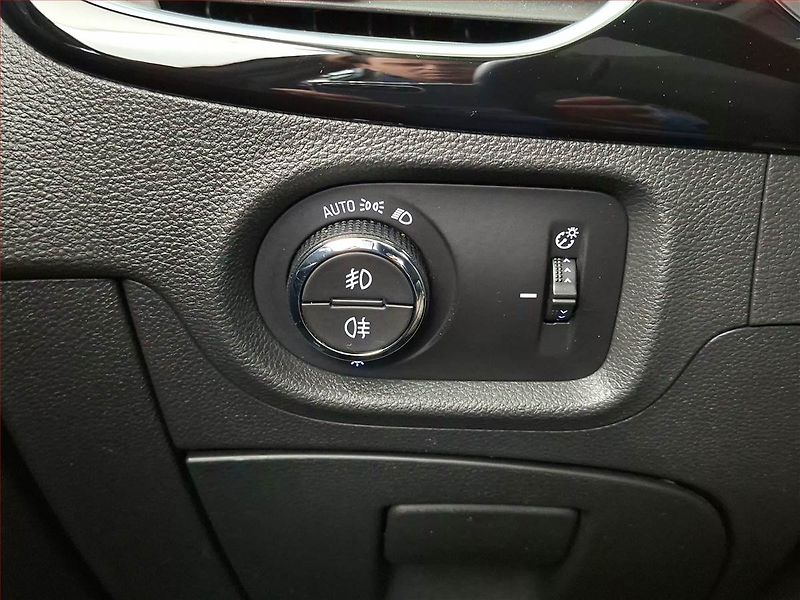 Opel Astra (2016) 1.6 CDTI, Automat, Serv.kniha - fotka 18 z 21