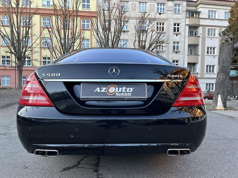 Mercedes-Benz Třídy S (2013) 500 4Matic - fotka 12 z 42