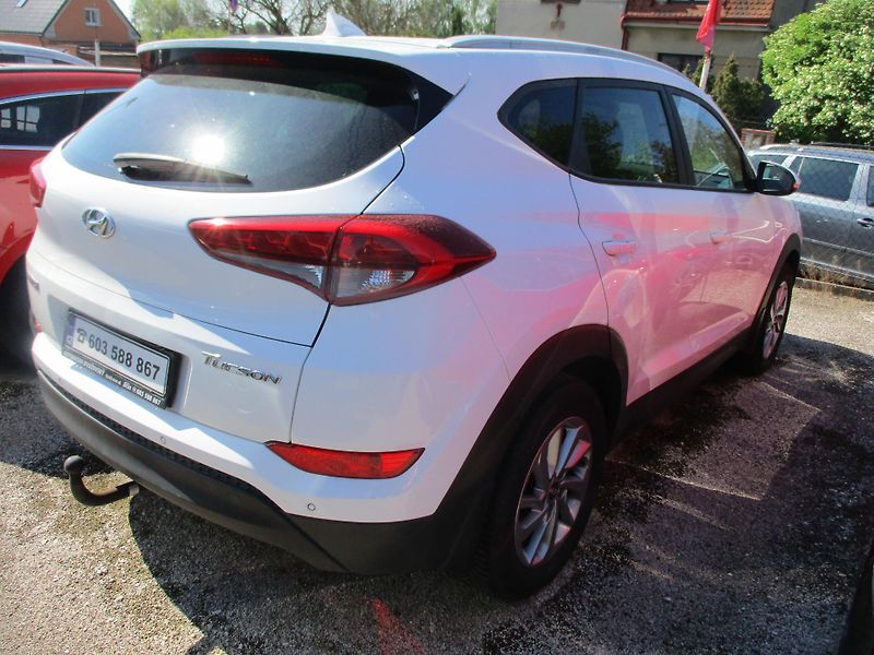 Hyundai Tucson (2016) 1,7 CRDi - fotka 4 z 11