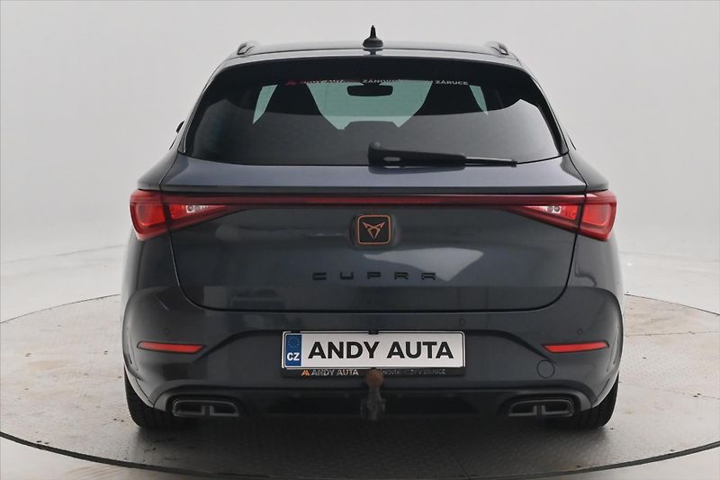 Cupra Leon 2,0 TDI 110 kW DSG Sportstoure - fotka 6 z 33