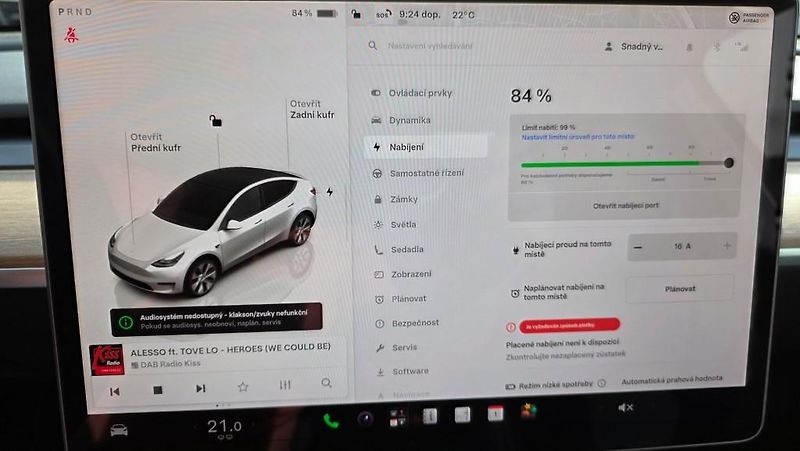 Tesla Model Y (2023) LR AWD Berlin Záruka SoH 92,9% - fotka 23 z 39