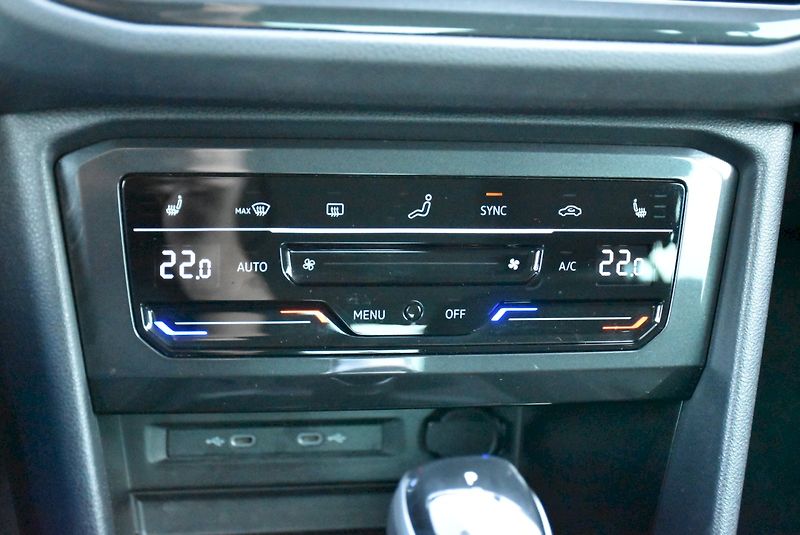 Volkswagen Tiguan (2021) LIFE 1.5 TSI 110KW DSG - fotka 21 z 32