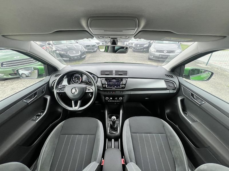 Škoda Fabia Style+ 1.0TSi KAMERA ČR 1.MAJ. - fotka 20 z 46