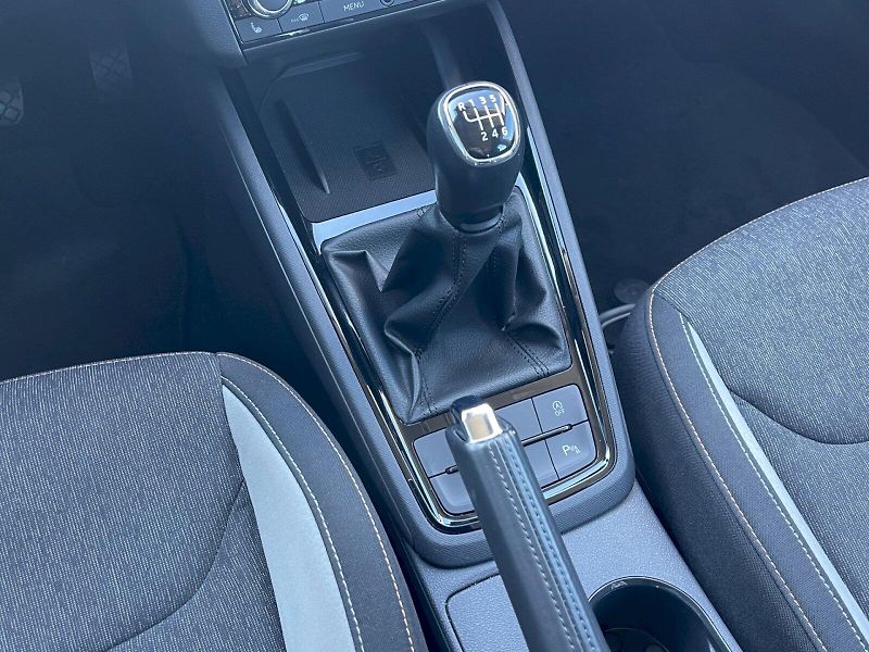 Škoda Kamiq (2023) 1.0 TSI 81 kW Style Plus - fotka 12 z 32