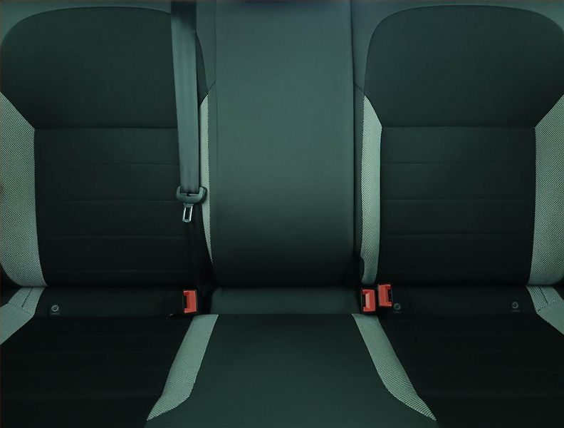 Škoda Rapid (2017) Ambition 1.0 TSI, Serv.kniha - fotka 10 z 15
