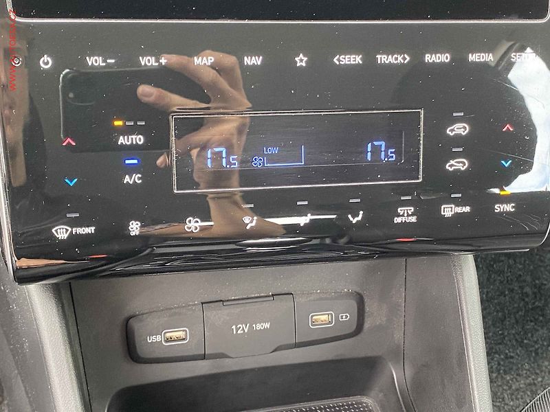 Hyundai Tucson (2021) 1.6 T-GDi, Smart, navi - fotka 14 z 18