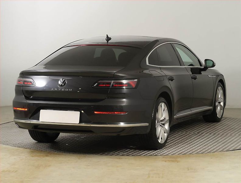 Volkswagen Arteon (2021) Elegance 2.0 TDI - fotka 5 z 27