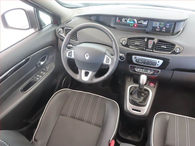 Renault Grand Scénic (2012) 1.5 dCi, Automat, Navi - fotka 7 z 14