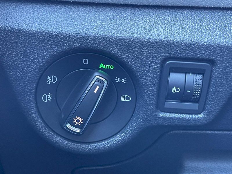 Škoda Kamiq (2025) 1.0 TSI 85 kW Top Selection - fotka 7 z 32