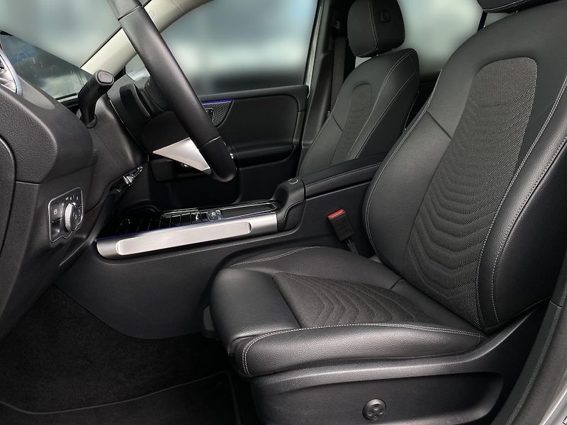 Mercedes-Benz GLB GLB 200 d 4M Progressive  - fotka 10 z 29
