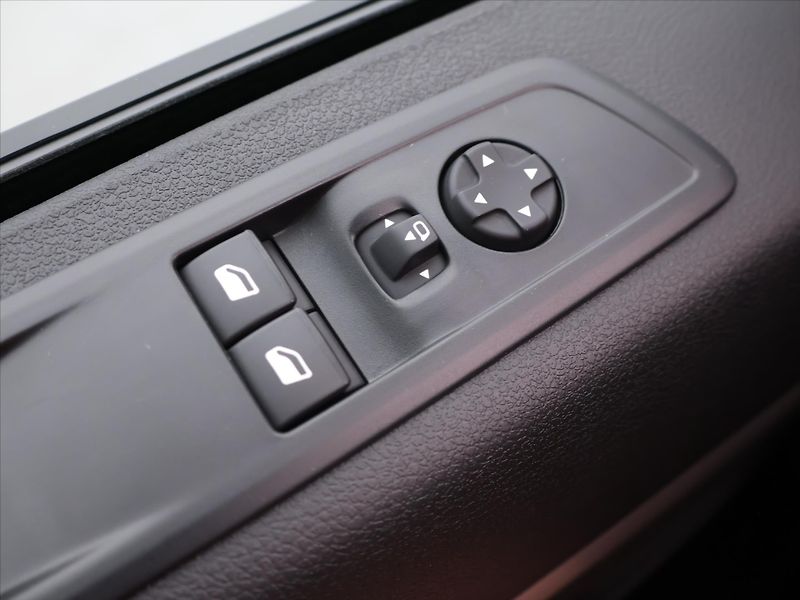 Toyota ProAce 2,0 D-4D 130KW VIP L2 CZ 1.MAJ - fotka 18 z 35