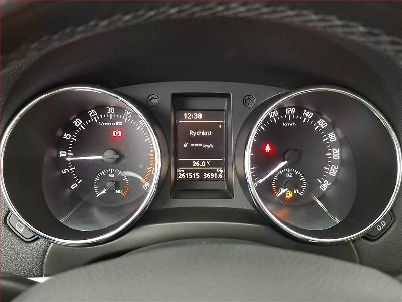 Škoda Yeti (2014) 2.0 TDI, 4X4, Tempomat - fotka 11 z 13