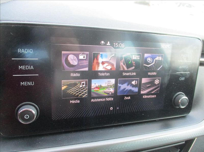 Škoda Kamiq 1,0 TSi, Style,klima,servis,CZ - fotka 21 z 42
