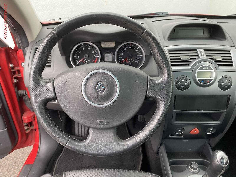 Renault Mégane (2007) 1.6i CC, Dynamique - fotka 12 z 15