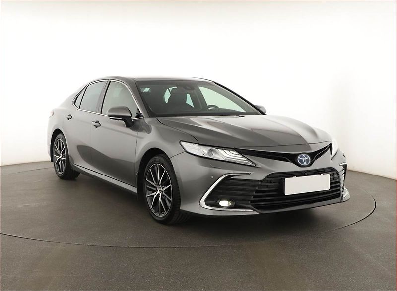 Toyota Camry (2021) 2.5 Hybrid - fotografie inzerátu