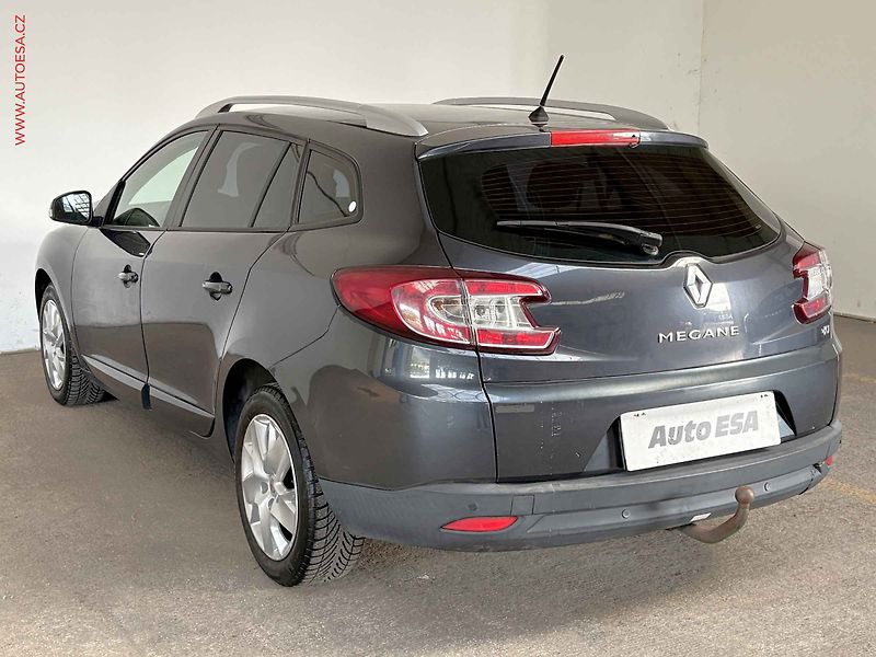 Renault Mégane (2013) 1.5dCi, ČR, autoAC, temp - fotka 6 z 15