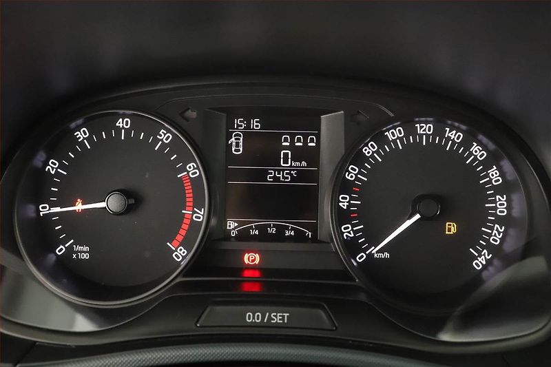 Škoda Fabia (2018) Ambition 1.0 TSI - fotka 8 z 12