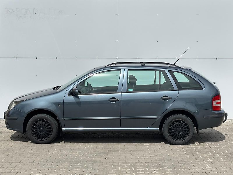 Škoda Fabia 1.2 HTP / 47 kW - fotka 3 z 24