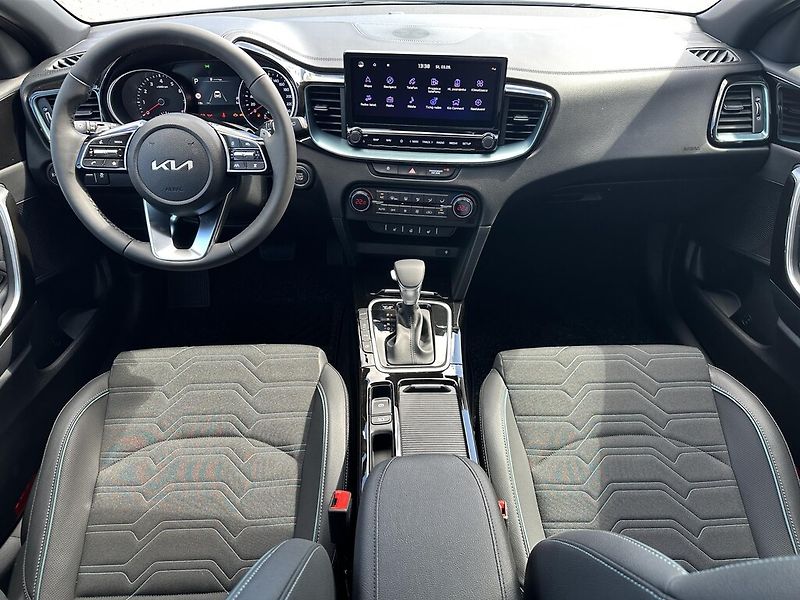 Kia XCeed (2026) 1,6 T-GDi 7DCT 132 kW STEEL ED - fotka 5 z 6