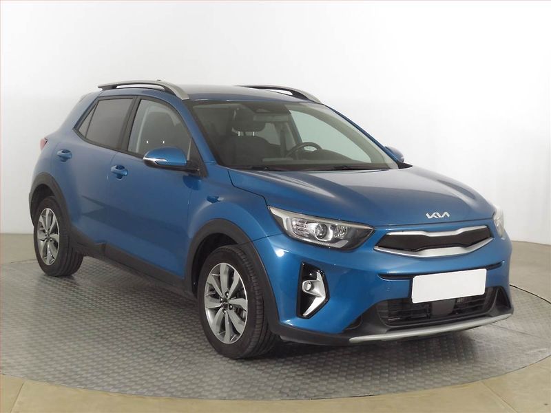 Kia Stonic (2023) 1.0 T-GDI, Automat, Serv.kniha - fotka 1 z 19