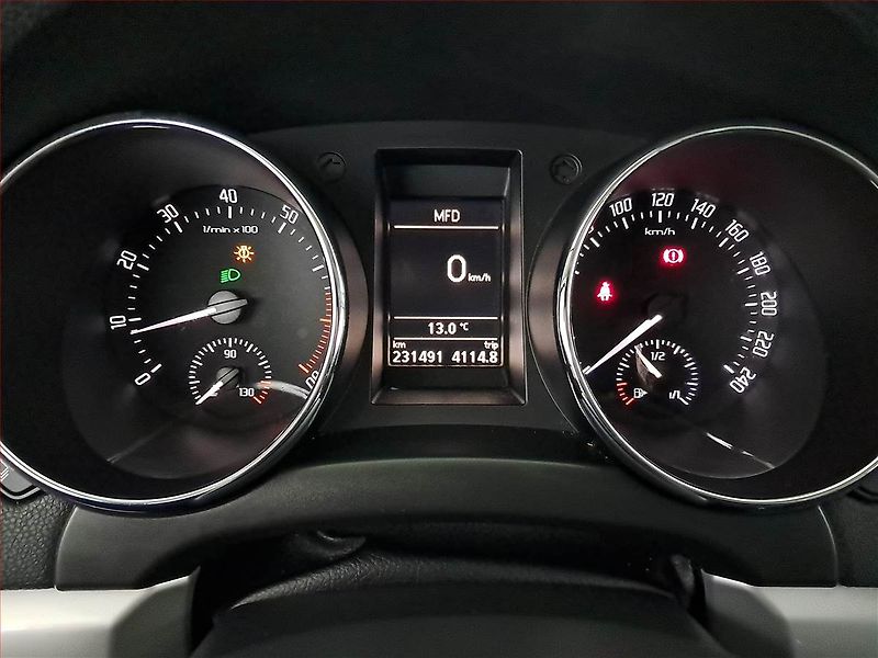 Škoda Yeti (2011) 1.2 TSI, Tempomat - fotka 11 z 18