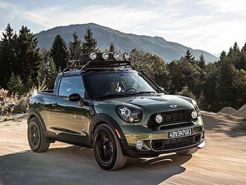 Mini Paceman Adventure.