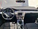 Volkswagen Passat (2015) 2.0 TDi, 1.maj, AC, temp - náhled 8