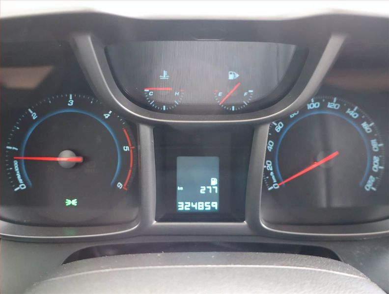 Chevrolet Orlando (2013) 2.0 VCDi, 7 míst, Serv.kniha - fotka 11 z 19
