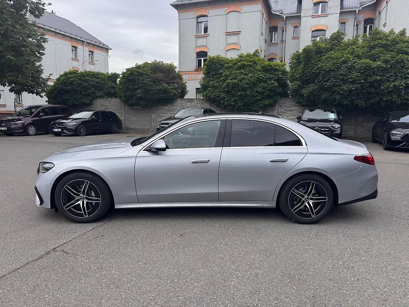 Mercedes-Benz Třídy E (2026) E 450 d 4MATIC - fotka 4 z 23