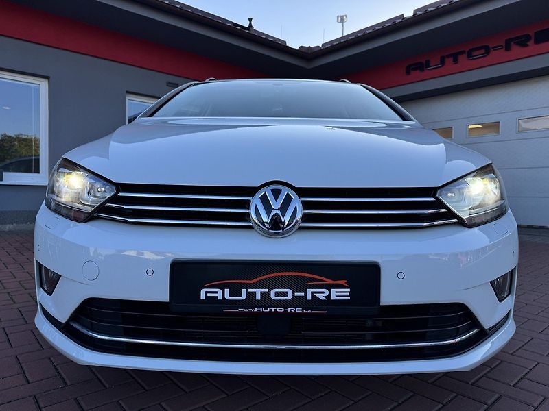 Volkswagen Golf Sportsvan (2015) 1.4TSi DSG Xenony Navi Tažné Z - fotka 36 z 50